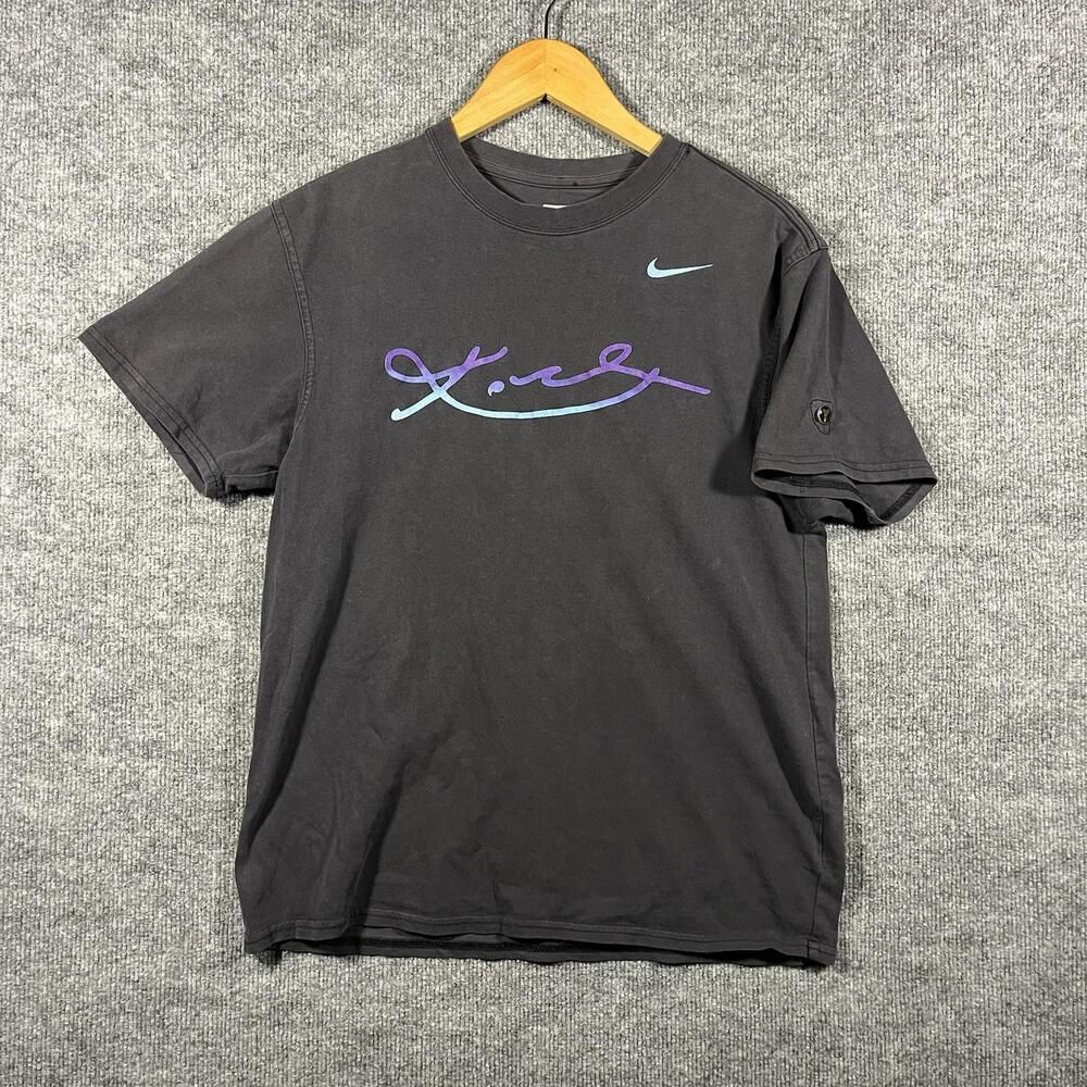Tee Kobe Bryant Signature T-Shirt Mens Medium Lakers Mamba Rare